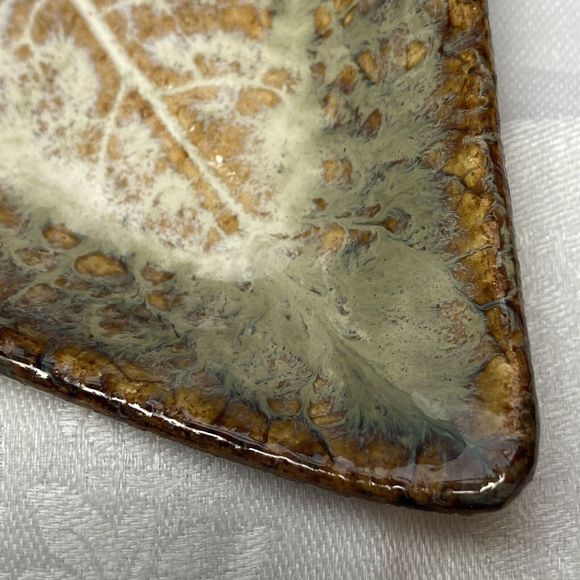 Ceramic Studio Art Pottery Glazed Heart Leaf Print Trinket Dish Tray Signed - Picture 7 of 11